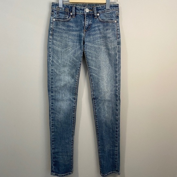 BCBG‎ Maxazria Women's Faded Denim Low Rise Jeans Size 25 - Picture 1 of 11